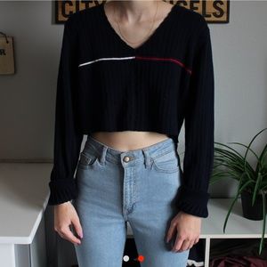 Tommy Hilfiger Cropped V-Neck Sweater Top
